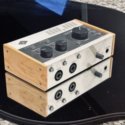Universal Audio VOLT 476
