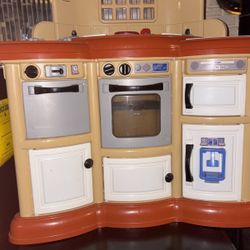 STEP TWO KITCHEN SET