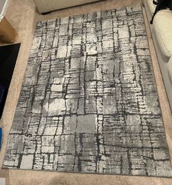 Gray Patterned Area Rug 5 ft 3in x 7 ft