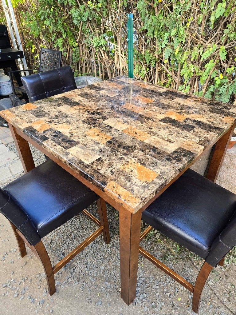 Dinner Table
