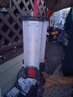 Husky 10,000 lumens work light