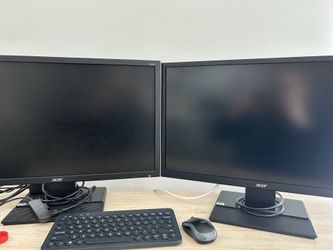 2 Monitors - good condition
