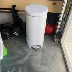 Diaper Bin