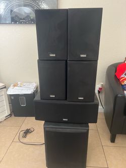 Yamaha speakers