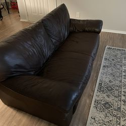 FREE Couch / Pickup Today
