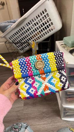 Maria Victoria clutch