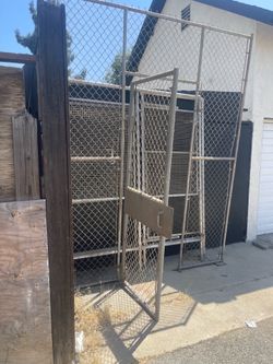 Fence with door