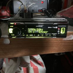 Kenwood Bluetooth Radio