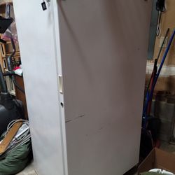 Kenmore Upright Freezer