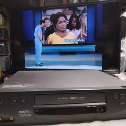 SAMSUNG HI-FI 4 HEAD VCR WITH 181 CHANNEL TUNER