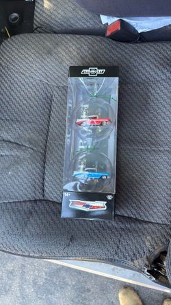 M2 Machines Ornament