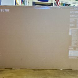 📺 NEW IN BOX Samsung 55” Crystal UHD 4K Smart TV (TU7000)