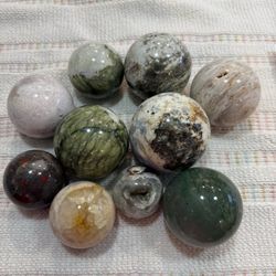 Mixed Crystal Spheres Bundle