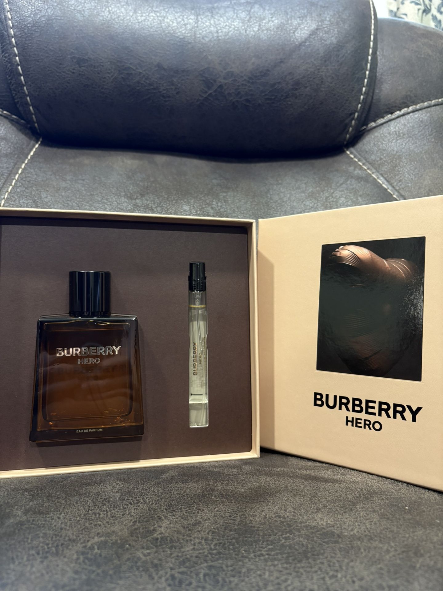 Burberry Hero Perfume Set 