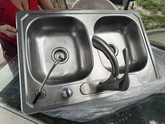 Double Kitchen sink