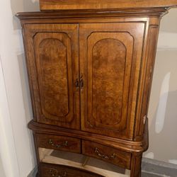 Burl Walnut Bedroom Set 