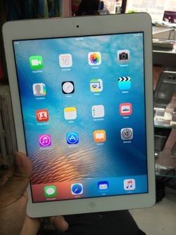 iPad Air 1 16gb Wifi mint condition