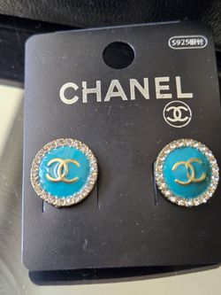 Fashion earrings