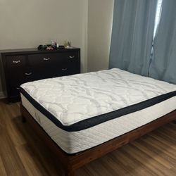 Queen bed And frame 
