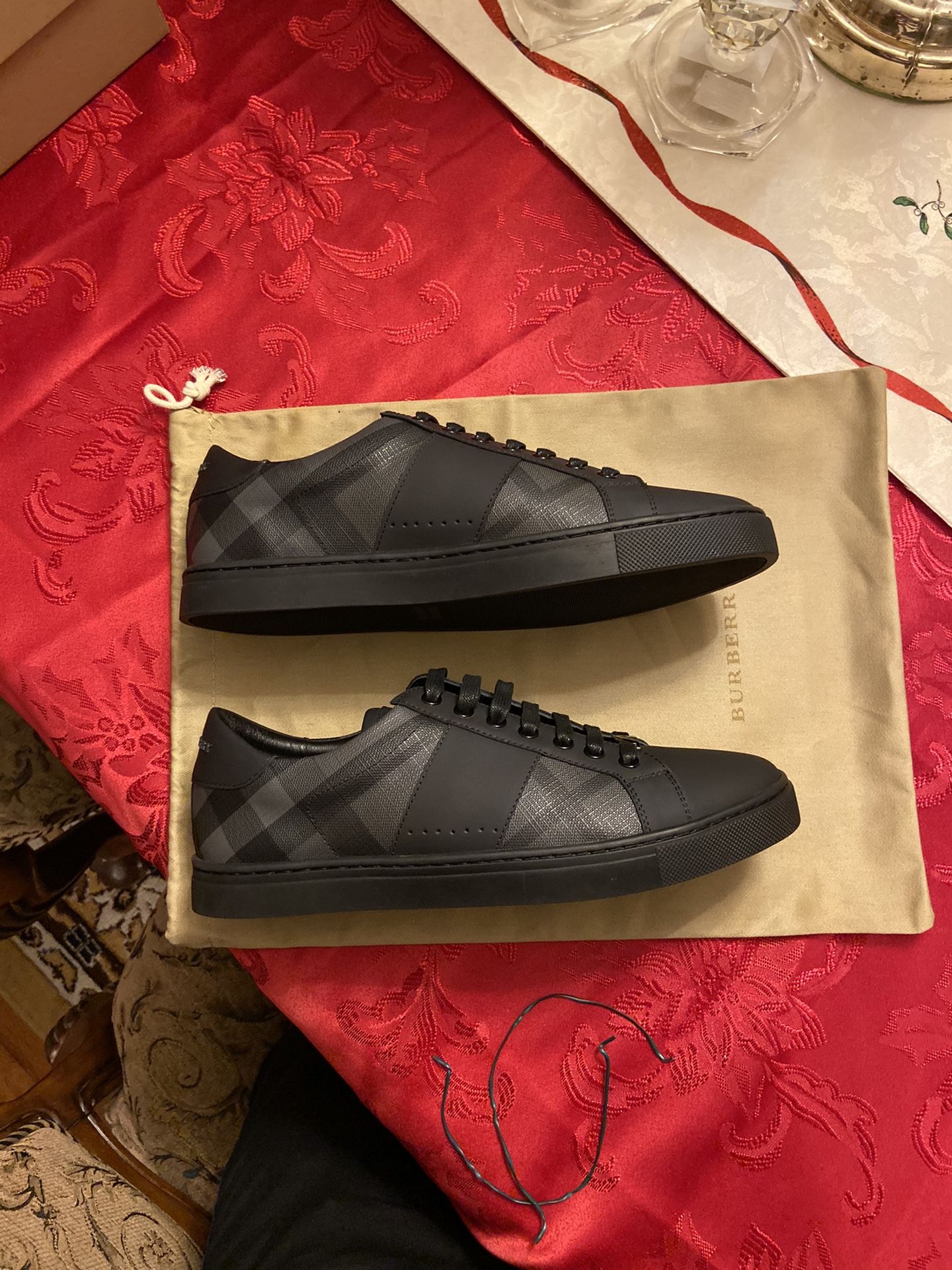 Burberry Ritson Mens Check Sneaker Black size 42 Euro