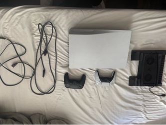 🎮 PlayStation 5 (Original Disc Edition) Bundle – Excellent Condition 🎮