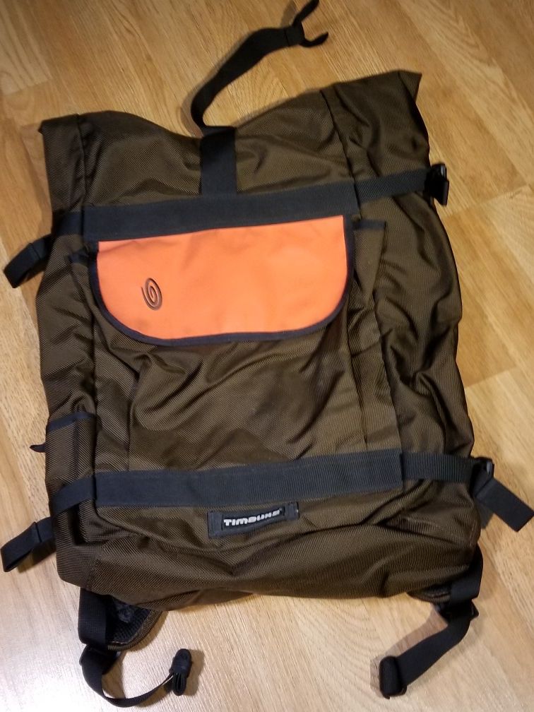 Timbuk2 Hemlock Rolltop Laptop Backpack (medium size)