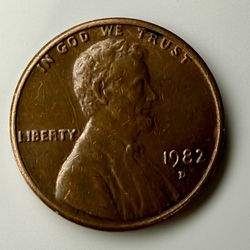 Extremely RARE 1982 D Large date 3.1 Gram Penny Circulated 