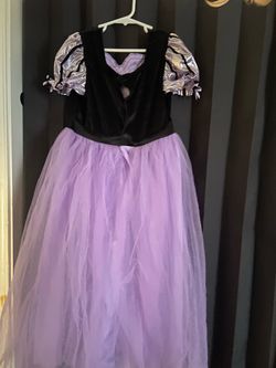 Girls play dresses /Halloween costumes