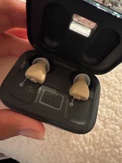 Invisible digital headphones
