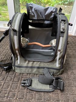 Animal backpack for pet bird