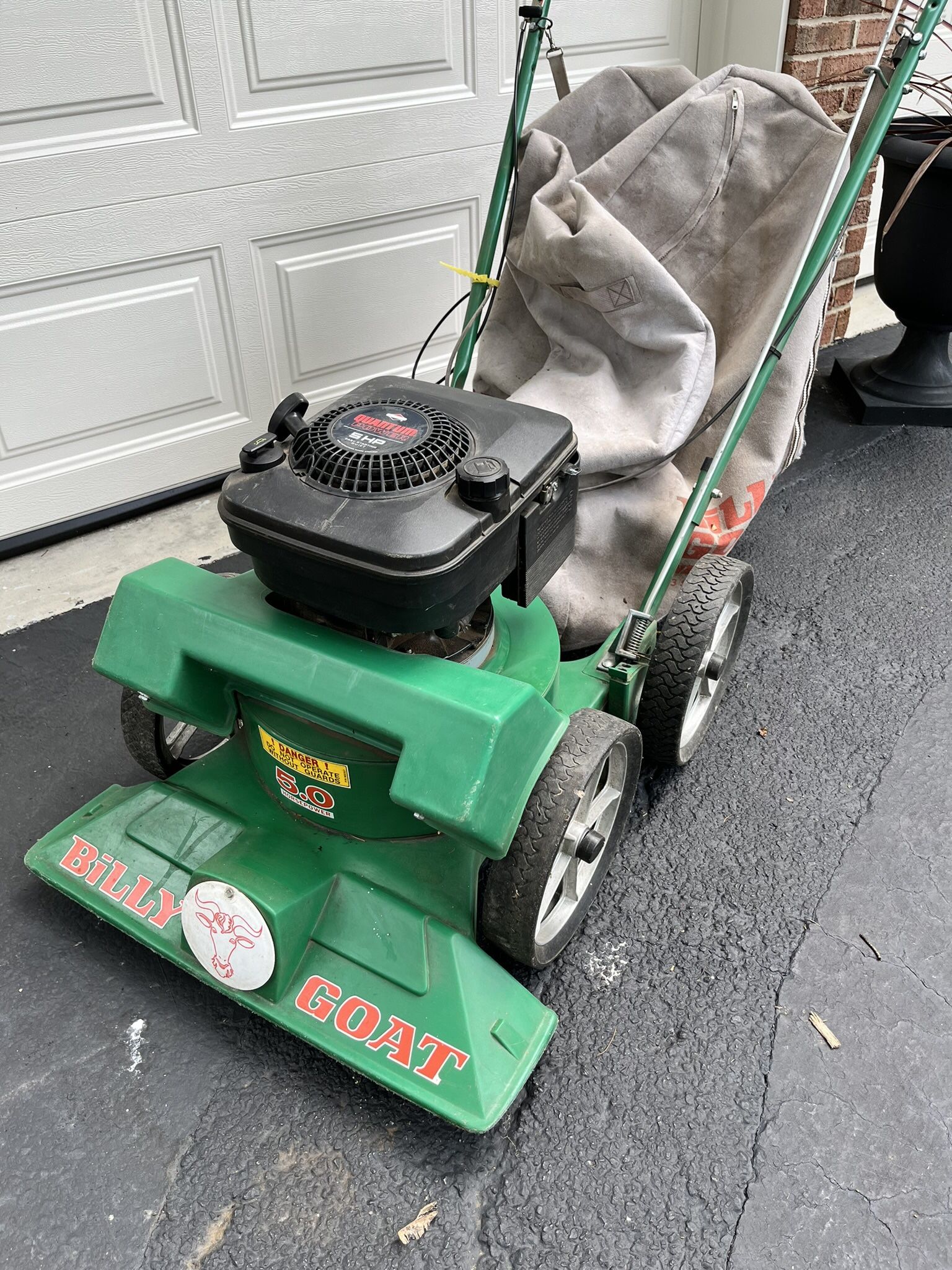 Billy Goat leaf Vac