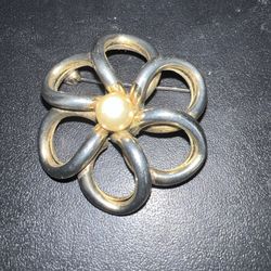 Vtg MCM Atomic Swirl Floral Brooch Pin Gold Tone Faux Pearl 1.75”