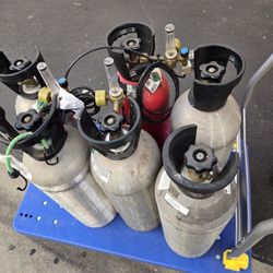CO2 Tanks Empty