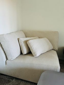 Like New 40"40"Corner Sofa Chair Set From Living Space