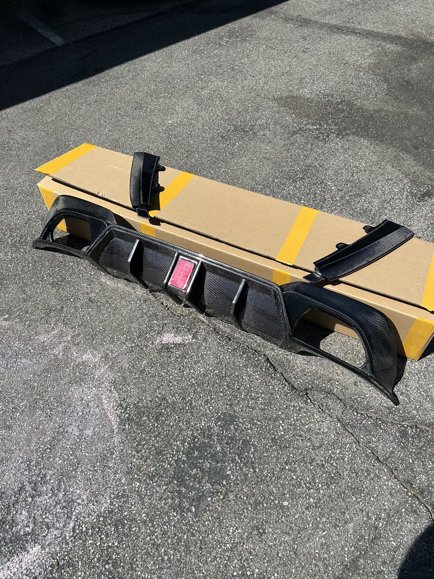 G20 330i M340i Carbon Fiber Rear Diffuser W/ Brake Light