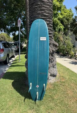 6’10” Surfboard