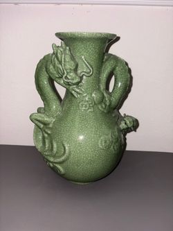 Vintage Style Green Crackle Glaze Ceramic Dragon Vase