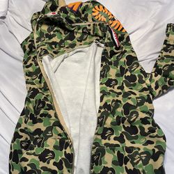 BAPE HOODIE