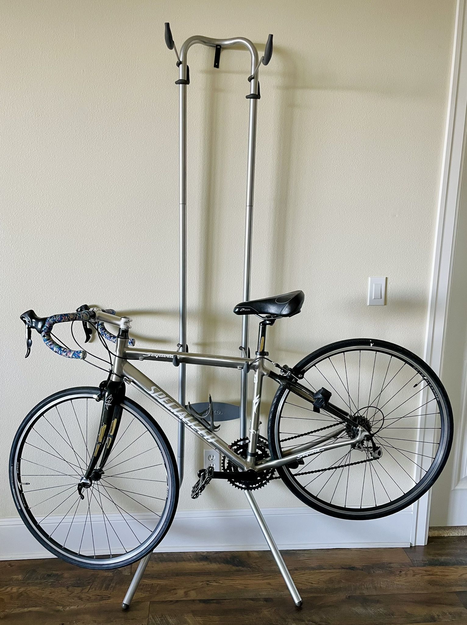 Sturdy Silver Gravity Vertical Bike Rack 