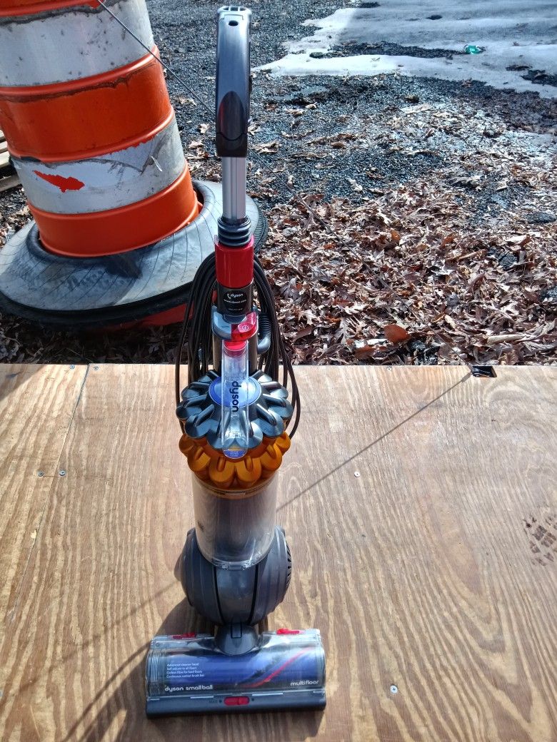 Dyson Vacuum Cleaner