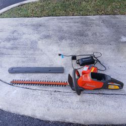 Husqvarna ION BATTERY Cordless Hedge Trimmer 