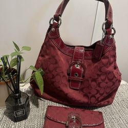 COACH F 17403 MEDIUM VINTAGE LYNN SOHO CHERRY 🍒 SIGNATURE C CANVAS HOBO