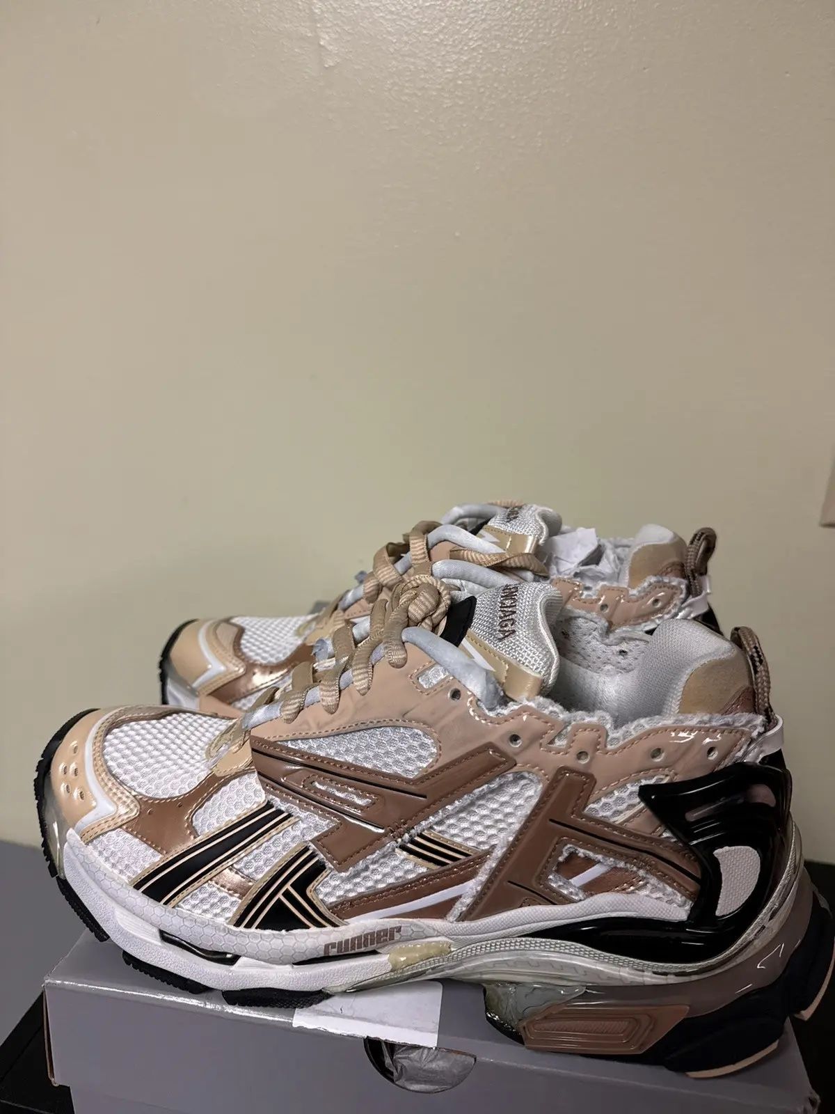 Balenciaga Runner