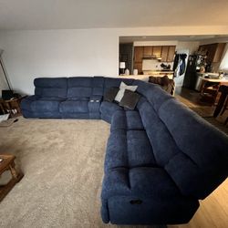Reclining Sectional Couch