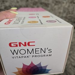 GNC VitaPak 30+