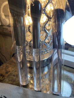 Opulent beauty brushes