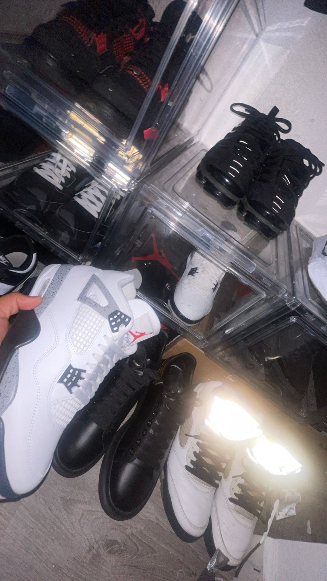 Jordan 4 White Cement