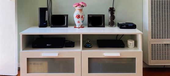Tv unit