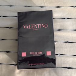 Valentino Born In Roma Intense 