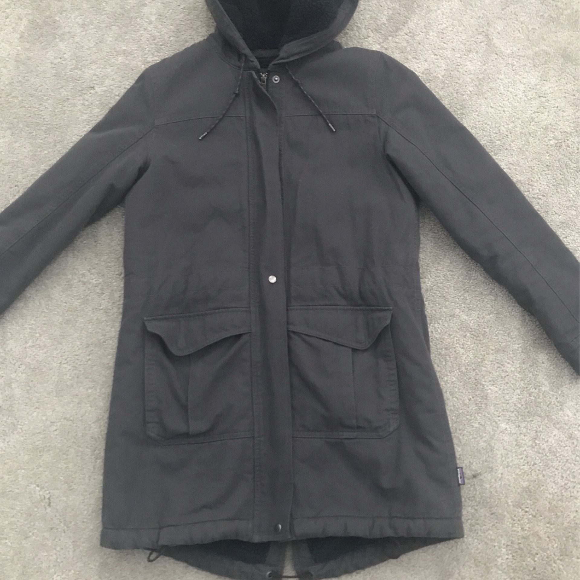 Patagonia Coat (Women’s) size small